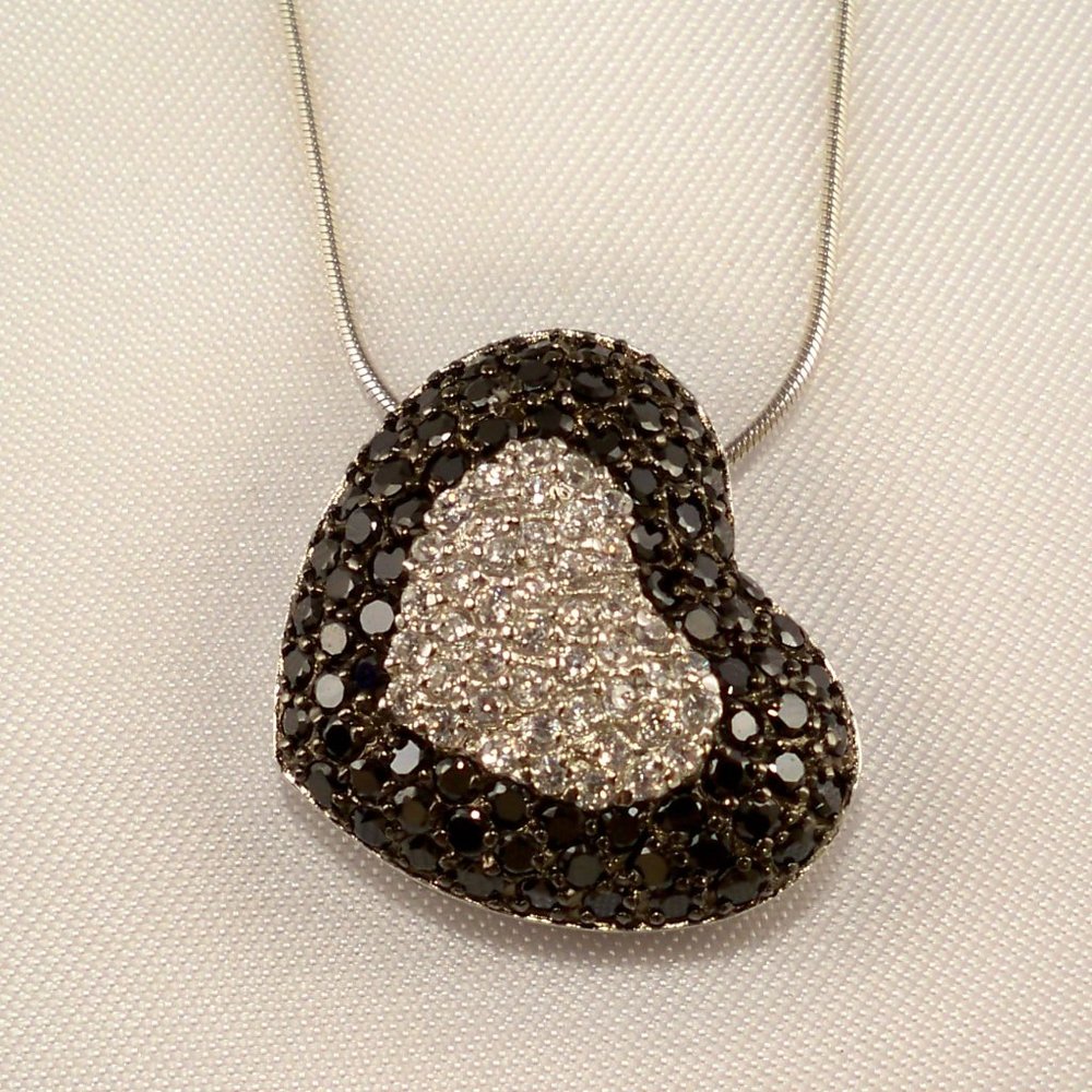 NEW Suzanne Somers Heart Black Cubic Zirconias Silver Snake Chain Necklace